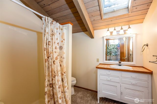 190 Island Drive, Friday Harbor, WA 98250