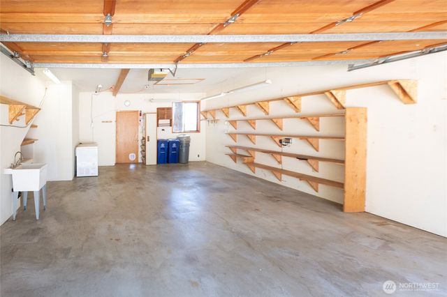 190 Island Drive, Friday Harbor, WA 98250