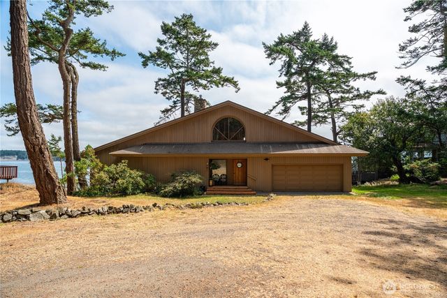 190 Island Drive, Friday Harbor, WA 98250
