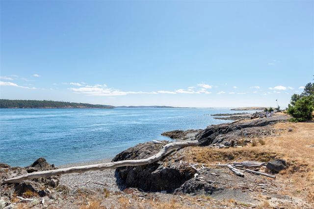 190 Island Drive, Friday Harbor, WA 98250