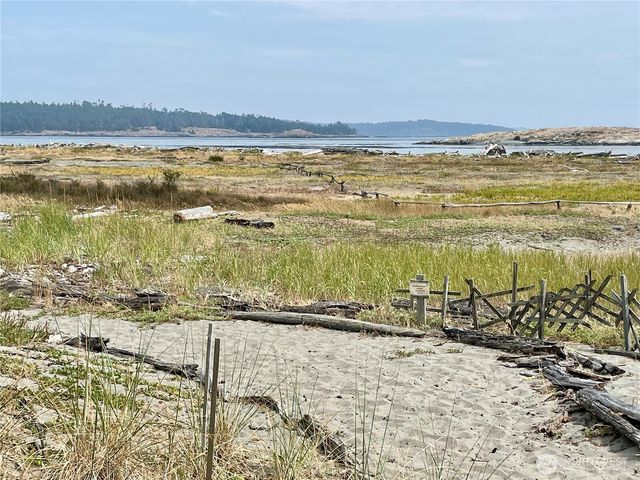 190 Island Drive, Friday Harbor, WA 98250
