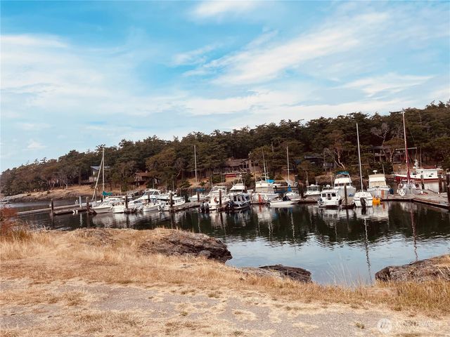190 Island Drive, Friday Harbor, WA 98250