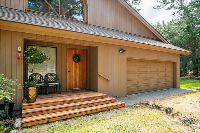 190 Island Drive, Friday Harbor, WA 98250