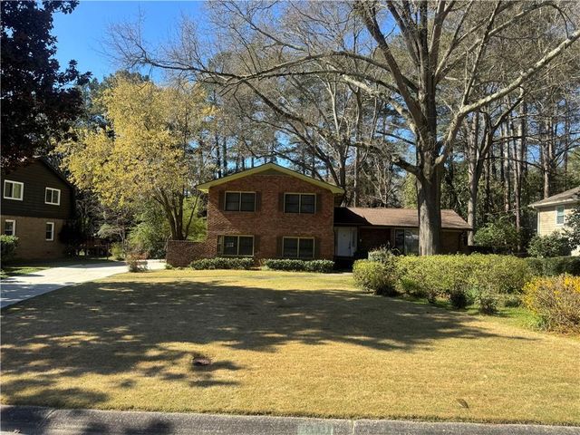 1959 Queens Way, Atlanta, GA 30341