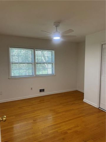 1959 Queens Way, Atlanta, GA 30341