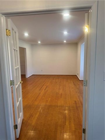 1959 Queens Way, Atlanta, GA 30341