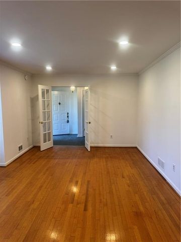 1959 Queens Way, Atlanta, GA 30341