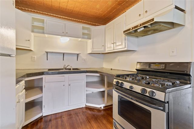 250 Sanford Street, Rochester, NY 14620