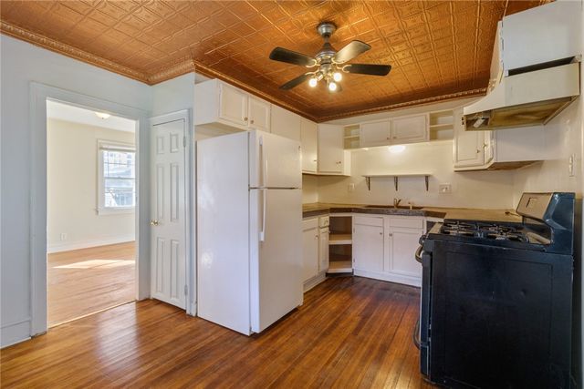 250 Sanford Street, Rochester, NY 14620