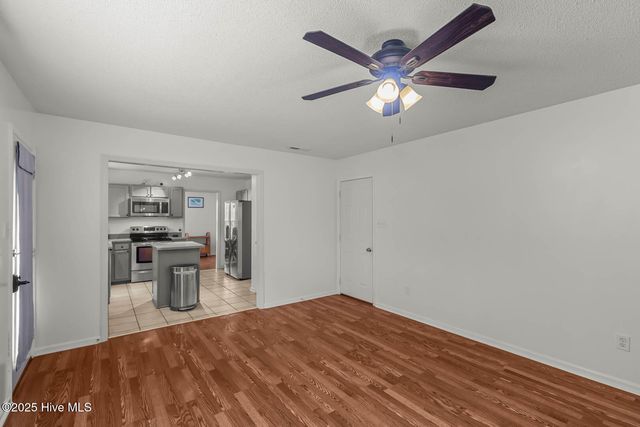 902 Huff Drive, Jacksonville, NC 28546