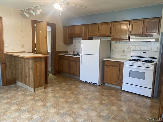 75 Crane Street, Lancaster, NY 14043