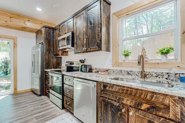 164 Echo Lane, Ellijay, GA 30540