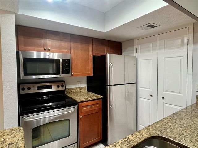 10200 GANDY BOULEVARD N 1229, St Petersburg, FL 33702