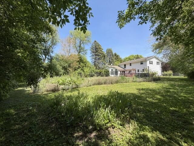 42 Robin Hill DRIVE, Mount Pleasant, WI 53406