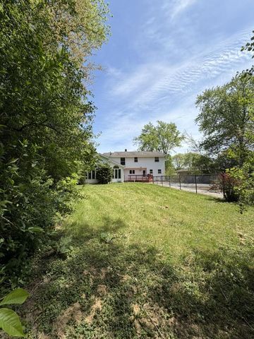 42 Robin Hill DRIVE, Mount Pleasant, WI 53406
