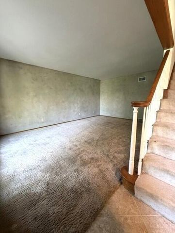 42 Robin Hill DRIVE, Mount Pleasant, WI 53406