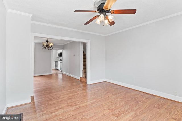 19 N EAST ST, Carlisle, PA 17013