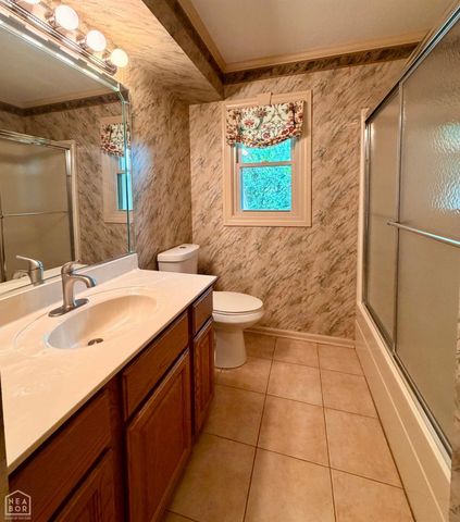 2602 Harrison Cove, Jonesboro, AR 72404