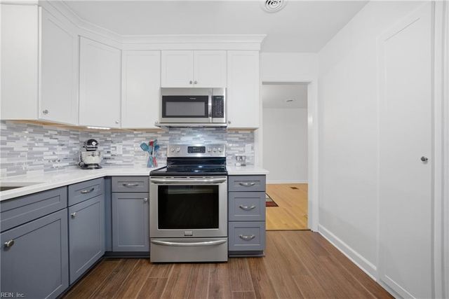 1637 Cougar AVE, Norfolk, VA 23518