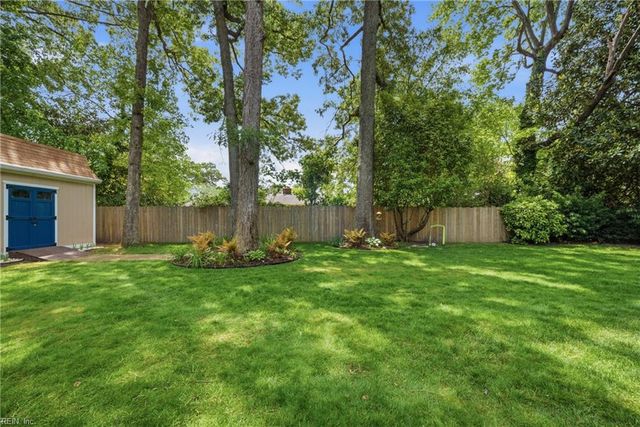 1637 Cougar AVE, Norfolk, VA 23518