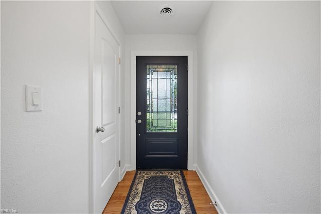 1637 Cougar AVE, Norfolk, VA 23518