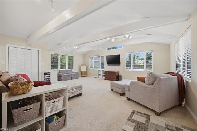 1637 Cougar AVE, Norfolk, VA 23518