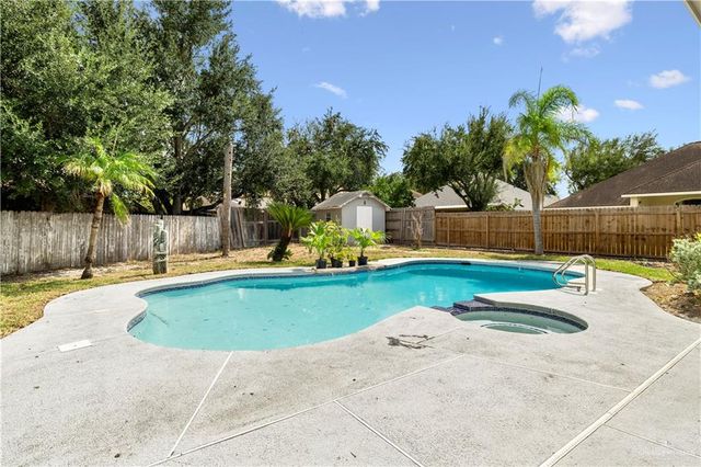 1010 N 47th Lane, Mcallen, TX 78501