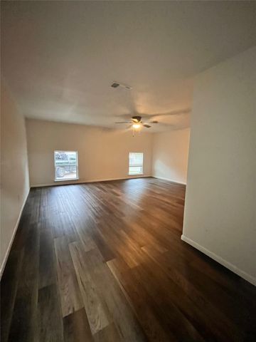 1209 Grinnell Street, Dallas, TX 75216