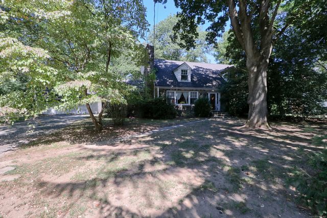 20 Ermine Street, Fairfield, CT 06824