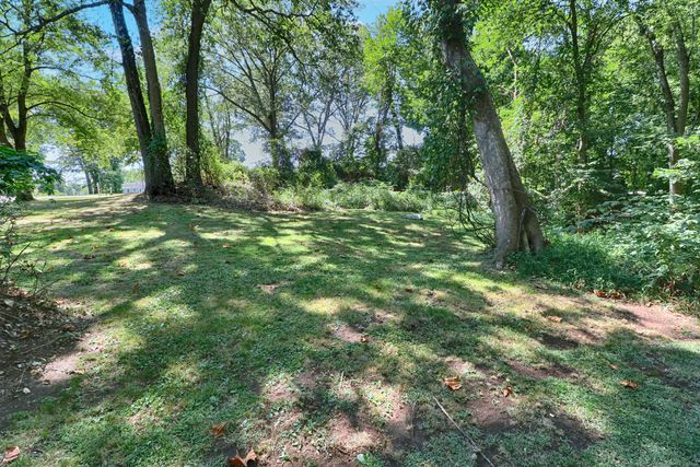 20 Ermine Street, Fairfield, CT 06824