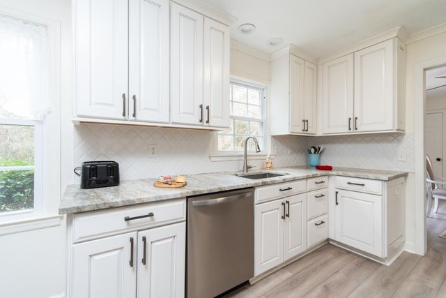 104 Race Club Road, Summerville, SC 29483