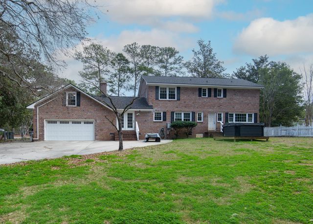 104 Race Club Road, Summerville, SC 29483