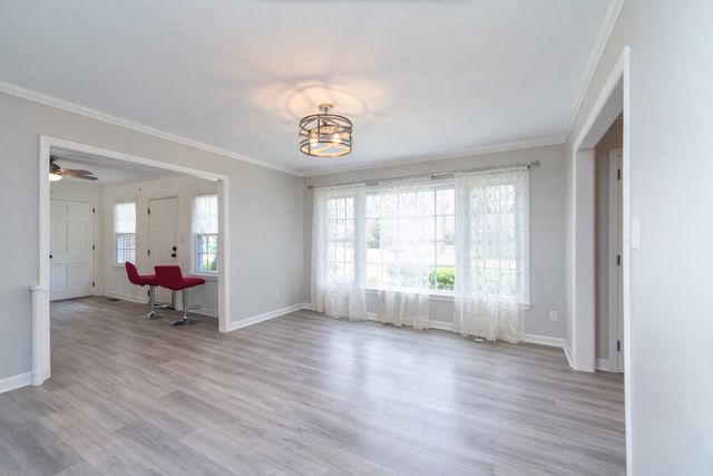 104 Race Club Road, Summerville, SC 29483