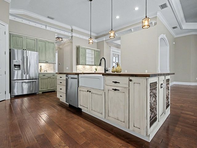 5517 MEADOW HILL LOOP, Lady Lake, FL 32159