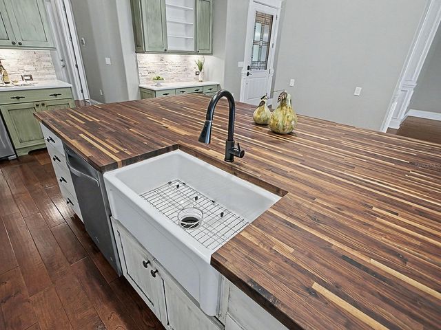 5517 MEADOW HILL LOOP, Lady Lake, FL 32159