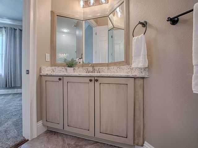 5517 MEADOW HILL LOOP, Lady Lake, FL 32159