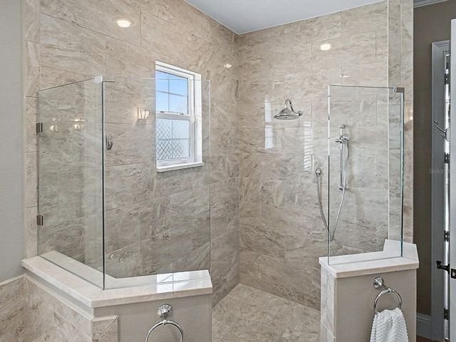 5517 MEADOW HILL LOOP, Lady Lake, FL 32159