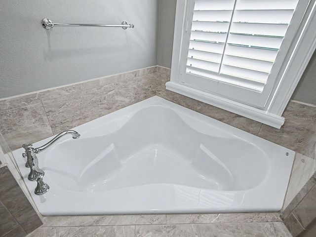 5517 MEADOW HILL LOOP, Lady Lake, FL 32159