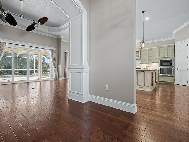 5517 MEADOW HILL LOOP, Lady Lake, FL 32159