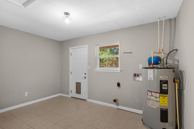 714 Clark Drive, Fort Walton Beach, FL 32547