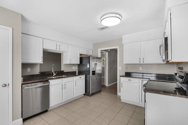 714 Clark Drive, Fort Walton Beach, FL 32547