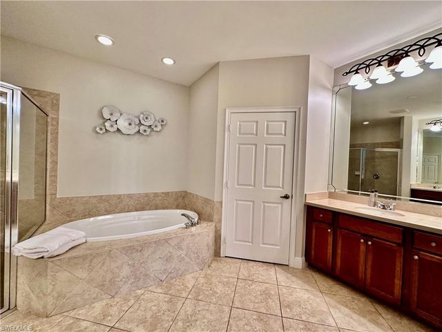 12237 Toscana WAY 103, Bonita Springs, FL 34135