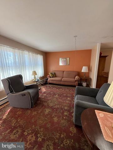 283 KELTON RD, West Grove, PA 19390