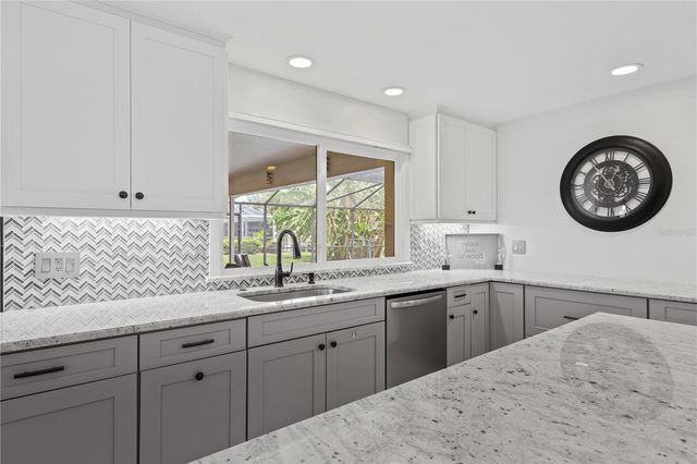 5215 PELICAN BOULEVARD, Cape Coral, FL 33914
