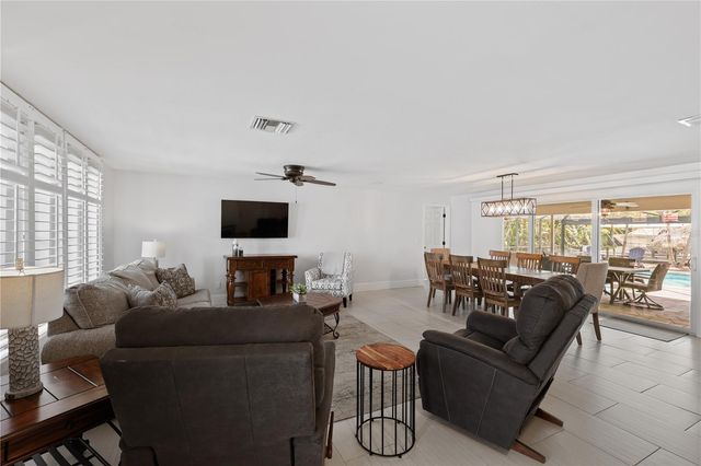 5215 PELICAN BOULEVARD, Cape Coral, FL 33914