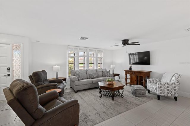 5215 PELICAN BOULEVARD, Cape Coral, FL 33914