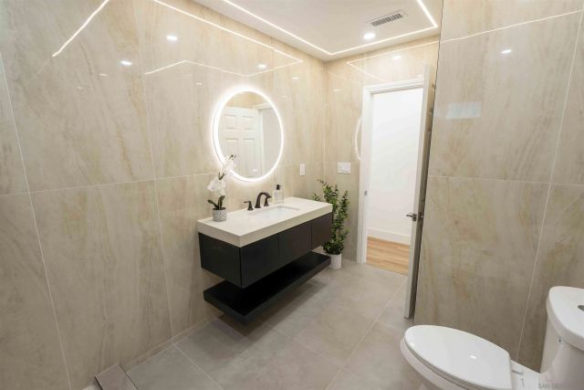 11078 Puebla Dr, La Mesa, CA 91941