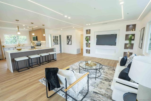 11078 Puebla Dr, La Mesa, CA 91941