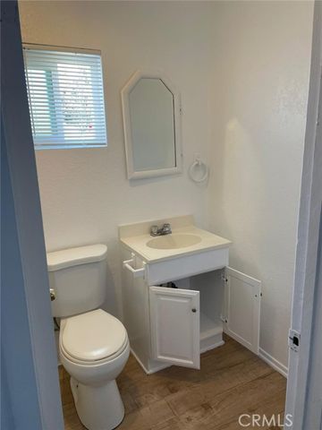 579 S Iris Avenue, Rialto, CA 92376