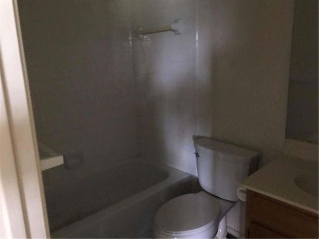 6107 Parkwood DR A, Austin, TX 78735